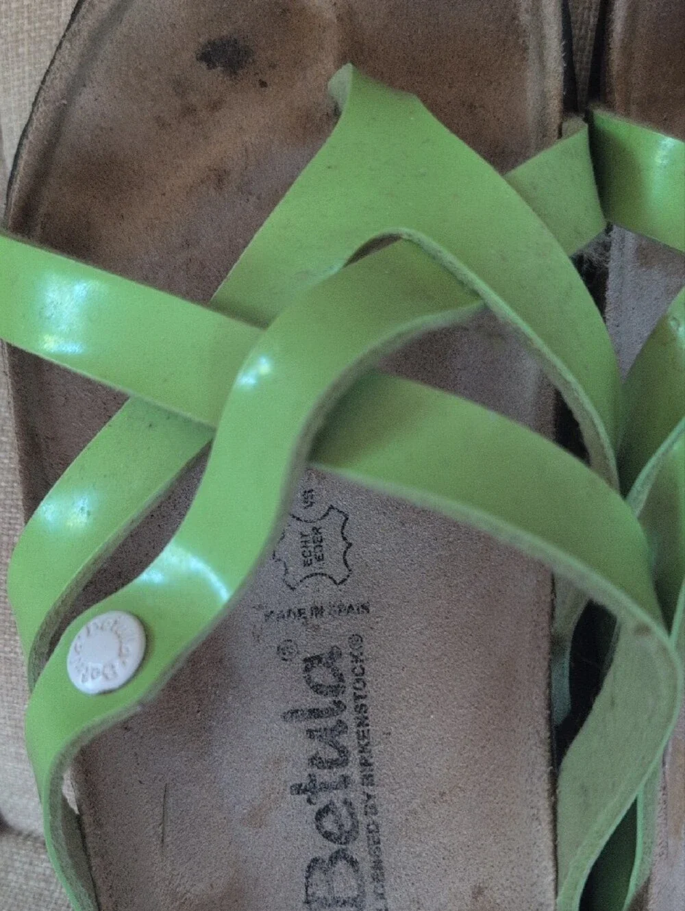 Betula Women's Bright Green Crisscross Toe-Post Sandals